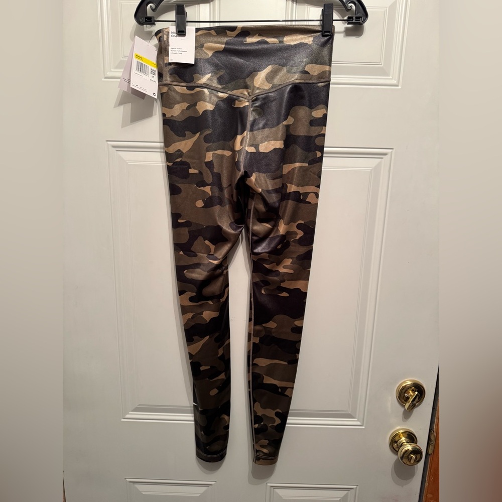 NIKE NWT Dri-Fit Camo training Leggings DD4559-222 Women's Size Small - Picture 2 of 6